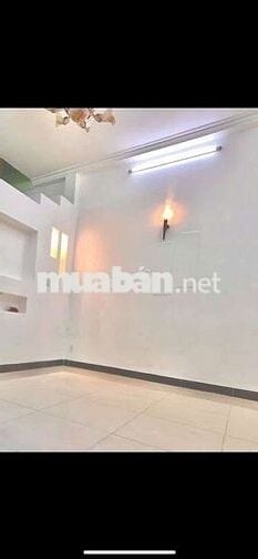 Cho thuê nhà hẻm xe hơi đường Nguyễn Văn đậu