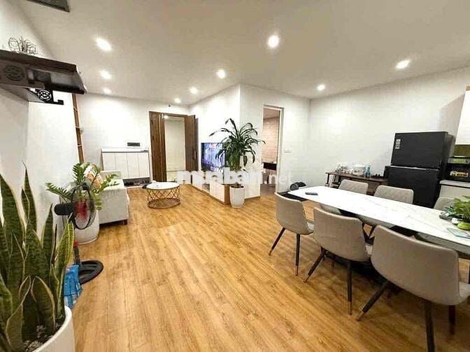 CĂN HỘ HOA HẬU LÔ GÓC - 105m2 - 8.2 TỶ - NGAY GẦN NGÃ TƯ SỞ - NỘI THẤT