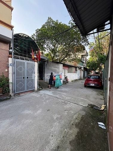 CHO THUÊ NHÀ PHỐ NAM DƯ 60M2 FULL ĐỒ, NGÕ Ô TÔ . GIÁ 8 TRIỆU/THÁNG
