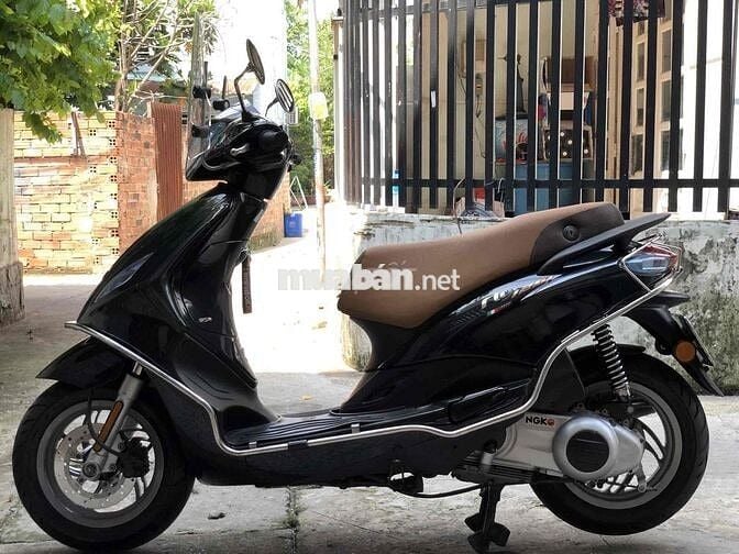 Cần bán xe Piaggio Fly 125 Fi – Đời 2013 – Dòng 3V