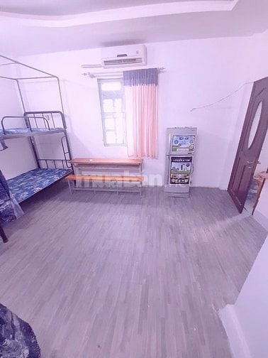 PHÒNG TRỌ TÂN PHÚ RỘNG 30M2 MỚI XÂY, ĐẦY ĐỦ NỘI THẤT, CỬA SỔ THOÁNG
