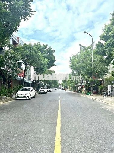 Bán đất mặt tiền đường 10m5 - khuê Trung - Cẩm lệ