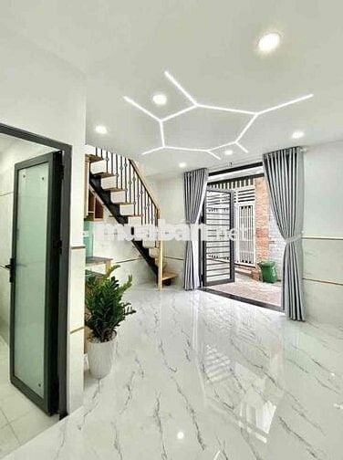 1,45 tỷ- bán nhà Tân Phú, Dt 12m2- dtsd 24m2- 2 pn- Công chứng vi băng
