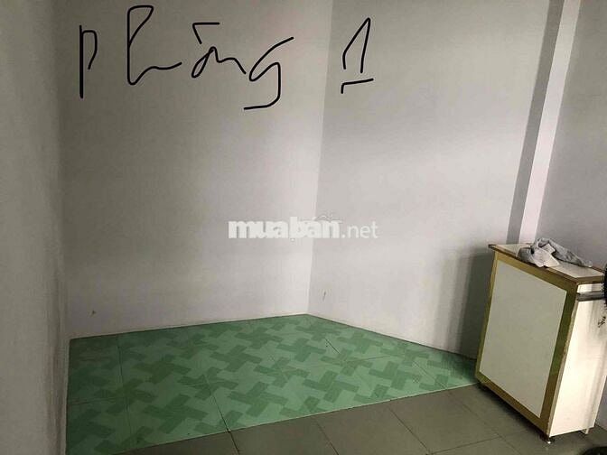 (Gần ĐH Văn Hiến) Cho nữ thuê phòng trong nhà nc