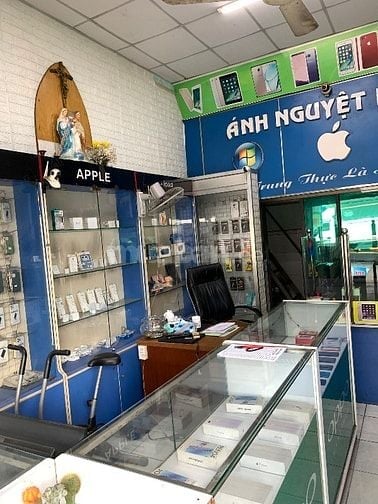 chuyển về quê làm cần sang lại tiệm điện thoại