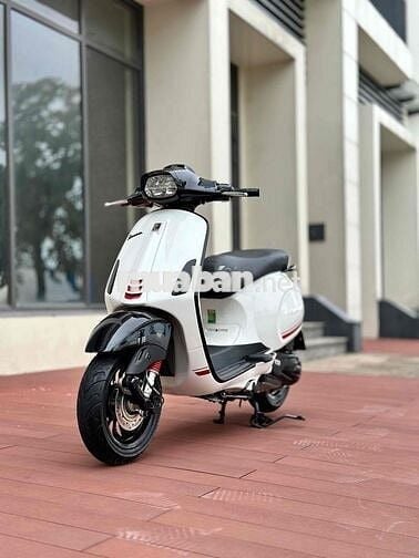 Vespa Sprint S125 ABS