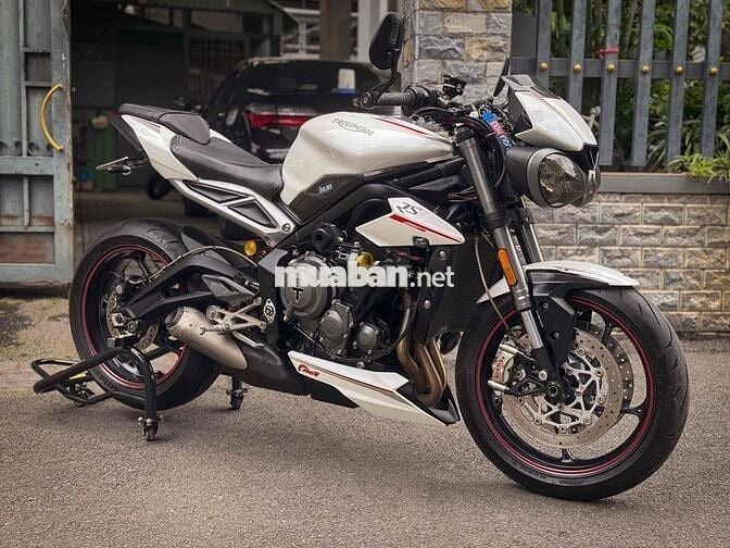 Cần bán Triumph Street Triple 765RS ĐKLĐ 2020