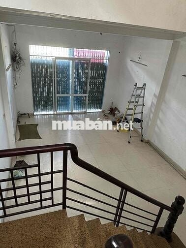 Nhà Mặt Tiền Trường Chinh 1 Trệt 3 Lầu, Ngay Cầu Tham lương