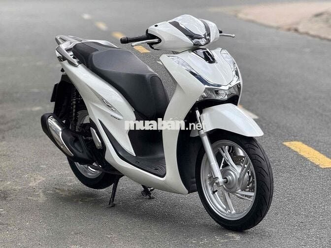 SH 150i 2022 BSTP 05679