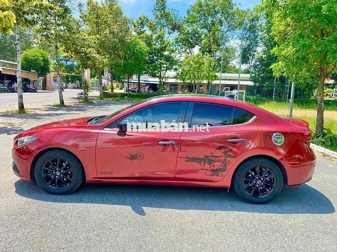 Mazda 3 2016 1.5 AT Sedan - 109000 km
