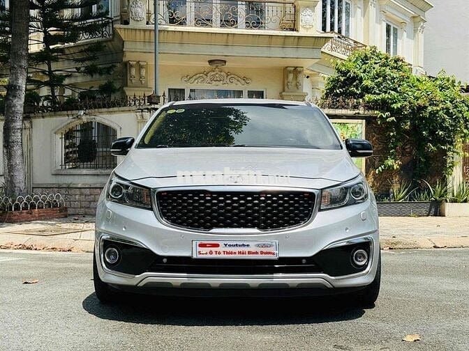 Kia Sedona 2018 2.2D cao cấp máy dầu xe gia đình