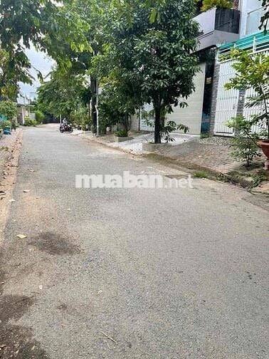 ĐẤT HIẾM! Hẻm Xe Hơi Tránh, gần chợ Phú Thuận. Ngang khủng - 95m2