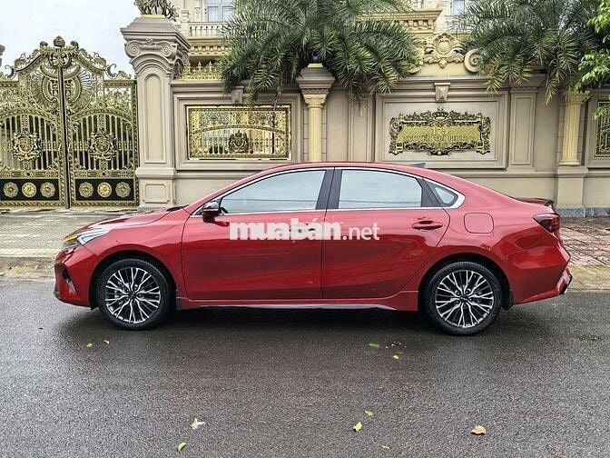 Kia K3 2022 GT 1.6 AT Turbo - 11111 km