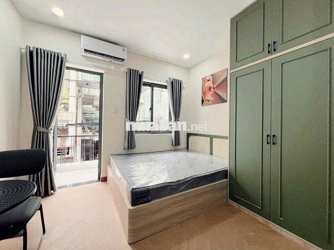 CHO THUÊ CĂN HỘ CÓ BAN CÔNG – TÁCH BẾP, FULL NỘI THẤT NGAY TRUNG TÂM T