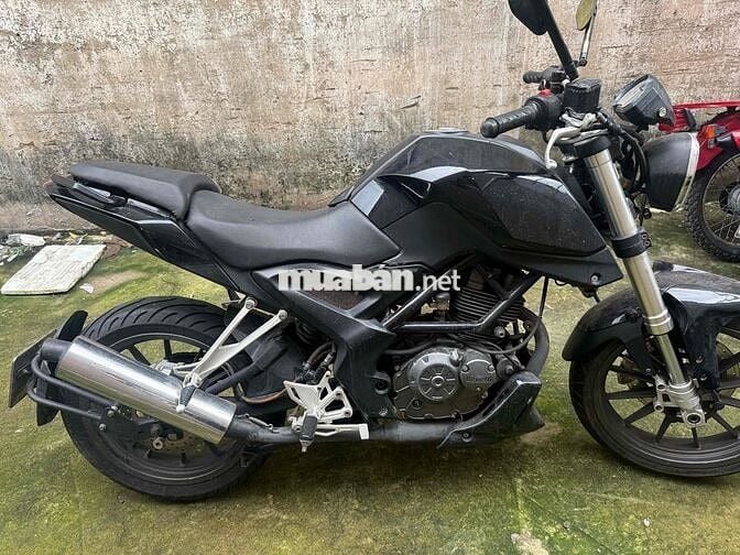 Benelli Tnt175