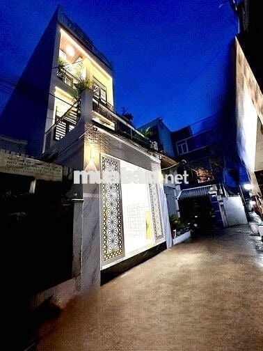NHÀ ĐẸP QUẬN 7  GẦN PHÚ MỸ HƯNG| DIỆN TÍCH: 4x15M.