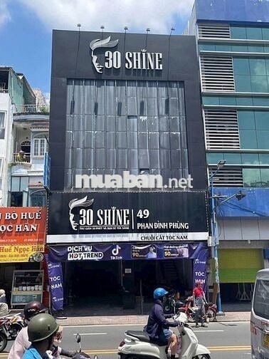 Cho thuê nhà 8x17m, 3 lầu – Phan Đình Phùng, Phú Nhuận