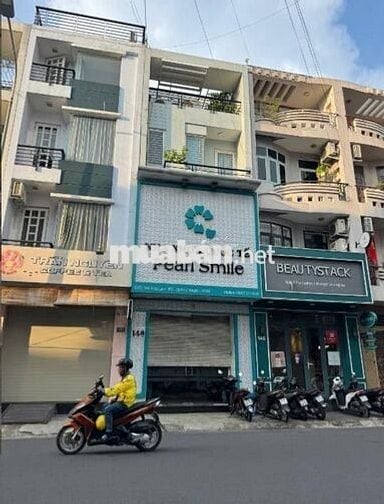 MT khu PHAN XÍCH LONG , PHÚ NHUẬN - 4x18m - 4 TẦNG - GIÁ 35 TRIỆU
