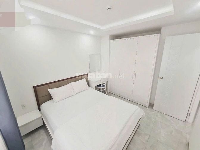 Căn hộ full nt gần trung tâm  