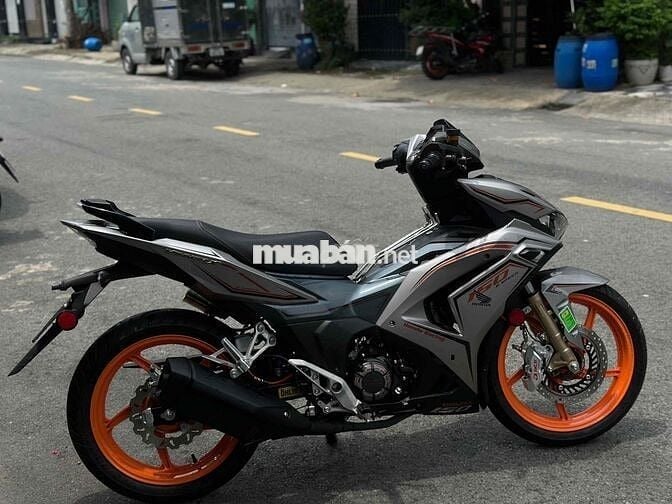 Winner V3 ABS chính chủ Full option
