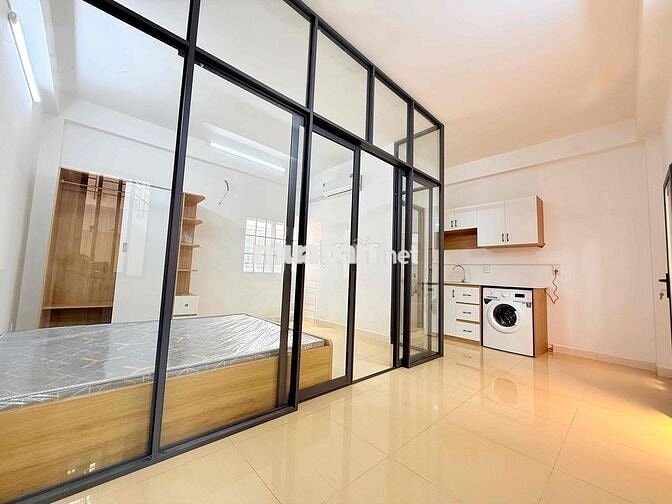 Căn Hộ 1PN Bếp Riêng Máy Giặt riêng cửa sổ ngay sân bay