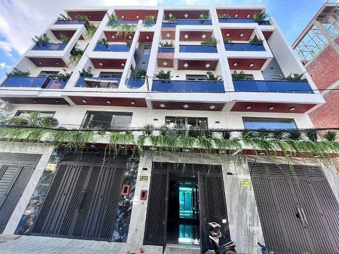 Nhà mới Thạnh Xuân 25. DT: 4.40 x 18.25m. Giá: 7.6 tỷ