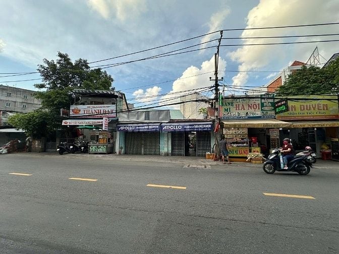 Bán gấp giá tốt! Nhà 2 mặt tiền Phan Văn Trị quận Bình Thạnh (7x25m)