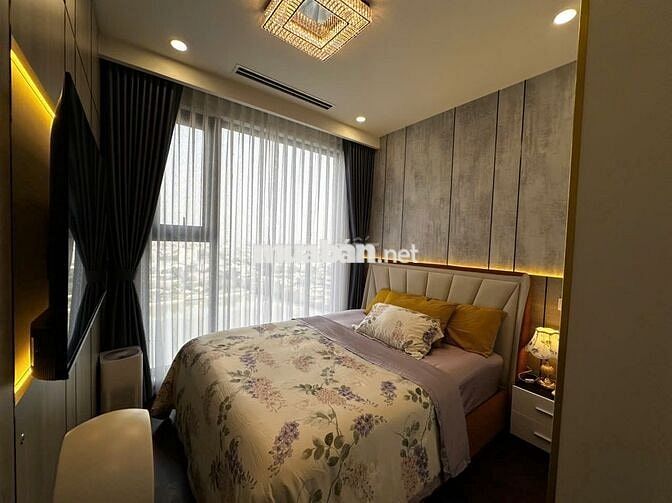 Căn hộ Masteri Tòa A 2 ngủ 2 wc view hồ đẹp vào được luôn