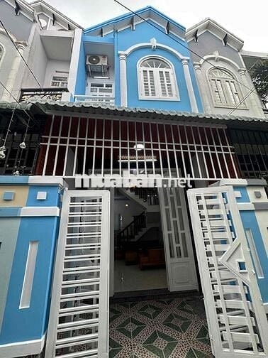 CHÍNH PHỦ NỢ BÁN NHÀ 690TR ĐỂ LẠI TẤT CẢ NỘI THẤT KẾ CẦU LỚN HÓC MÔN