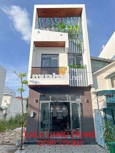 Nhà cần bán đường Nguyễn Hữu Trí - Gần Chợ Bình Điền, giáp Q.Bình Tân