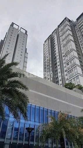 Chủ cần bán nhà 284/7 Lý Thường Kiệt. DT: 4,2 x 14m, 5 tầng hẻm 6m