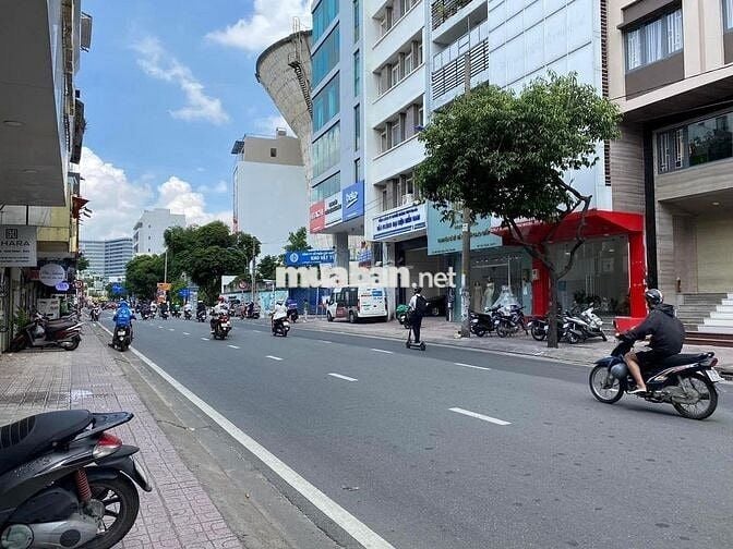 MT Cho thuê 35 Hồ Văn Huê 4.5x17m 3 tầng 5pn giá 39 triệu