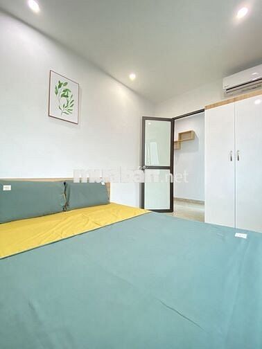 LẠC LONG QUÂN GIÁ TỐT Ô TÔ ĐỖ CỬA ĐI BỘ RA HỒ TÂY