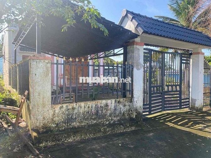 Vila nhìn ra biển Tp Phú Quốc Giá nhỉnh 1xx tỷ, 206m2, 3PN, 2WC, view