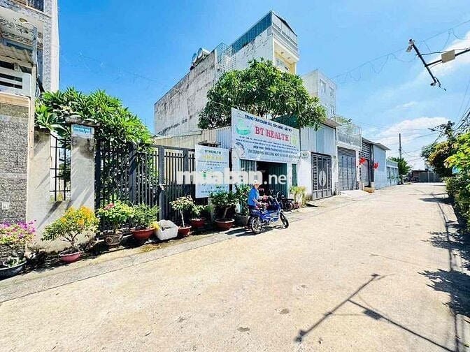 Bán 2 Lô Đất Mặt tiền kênh 1/ Sông sài gòn Quận 12