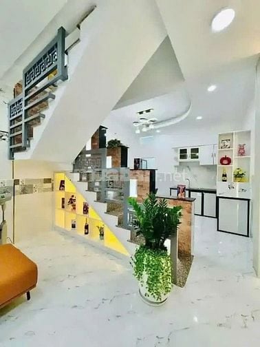 bán nhà ngộp thủ đức 44m2 3ty450Tl, hẻm oto6m có shr sang tên 