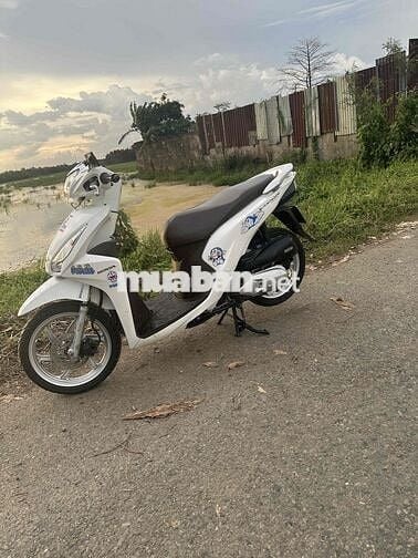 Vision 2018 xe nữ đi