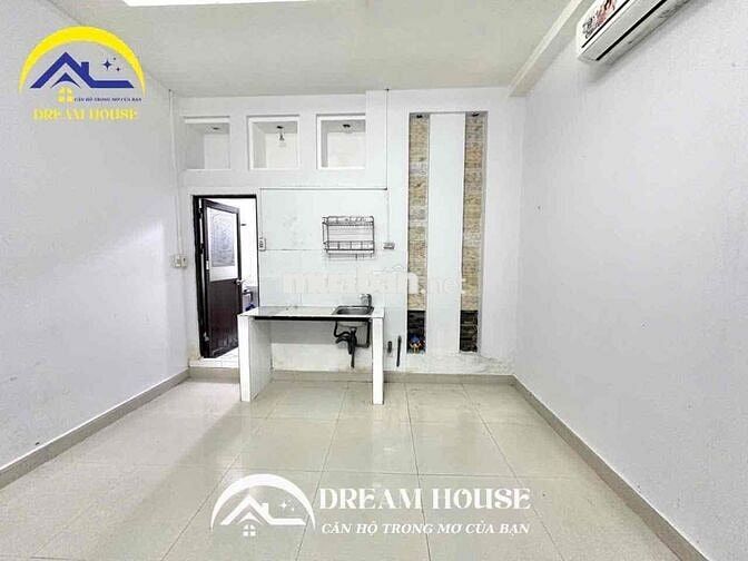 STUDIO MÁY LẠNH RỘNG RÃI ĐẦY ĐỦ TIỆN NGHI - AN NINH CAO MẶT TIỀN LỚN