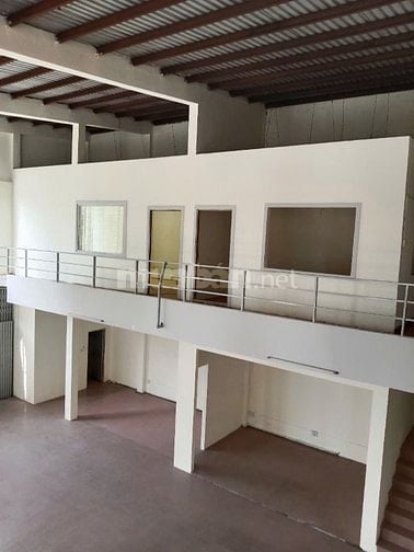 📍 CHO THUÊ NHÀ VỊ TRÍ VÀNG – GÓC NGÃ TƯ, 2 MẶT TIỀN