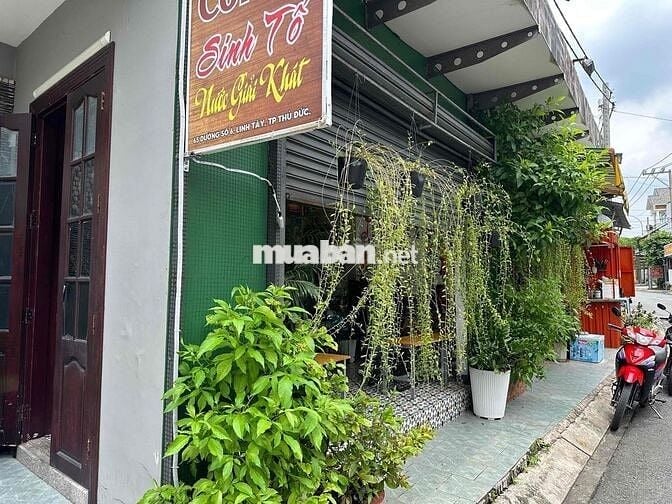 tìm người chia mặt bằng buôn bán chung