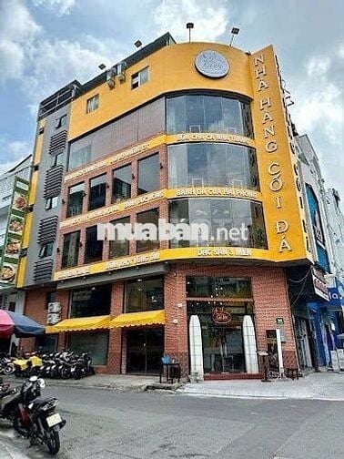 Nhà mặt tiền Nguyễn Thị Minh Khai ngay Ngã 6 Cộng Hòa  Quận 1