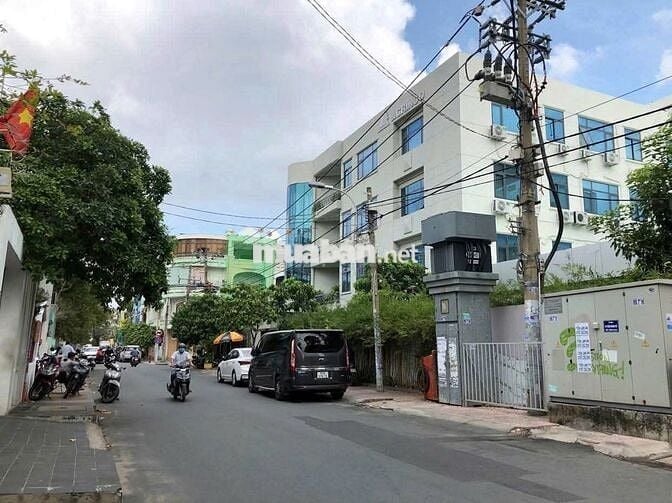 10x30m mặt tiền Trần Khánh Dư, Quận 1  Diện tích: 10 x 30m