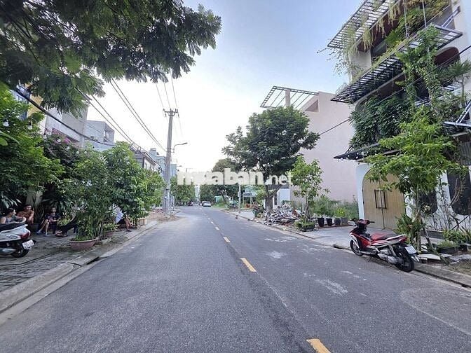 BÁN CẶP ĐẤT BIỄN MỸ KHÊ DT 150M NGANG 10M