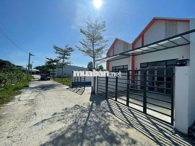 Nhà mặt đất Củ Chi, Phước Thạnh, 100m2, 2PN