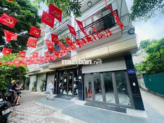 HOÀNG MAI -  PHÂN LÔ, GA RA Ô TÔ, VIEW HỒ THOÁNG MÁT
