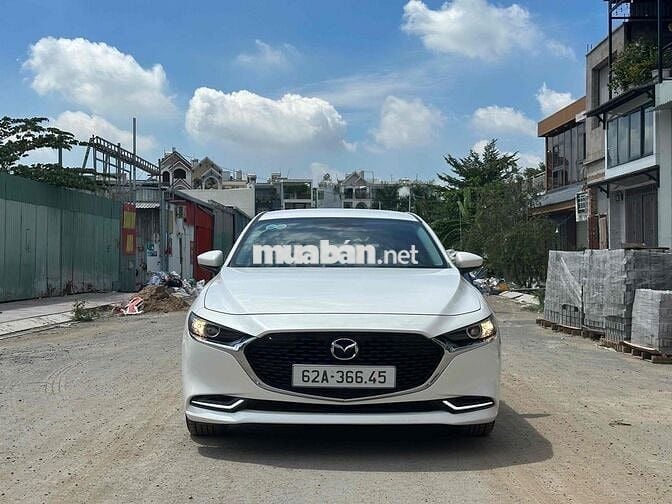 Mazda 3 Luxury 2024 km giá hợp lý