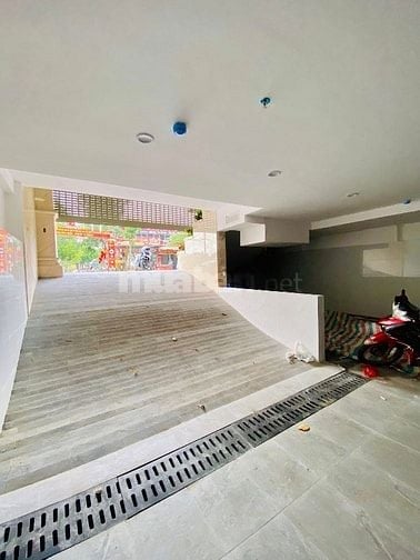 Bán nhà mặt phố Xã Đàn 8 tầng + 1 hầm, 168 tỷ. Hoàn công, PCCC đầy đủ.