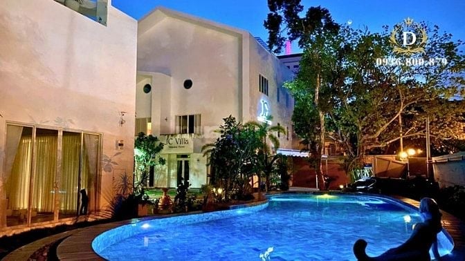 🏠 Cho thuê Biệt thự sân vườn, hồ bơi, 4 tầng, 5PN, full nội thất