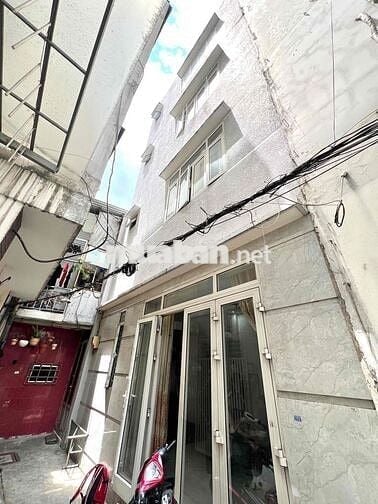 Nhà Nguyên Căn 3PN 4WC 85m2 Full NT Ngay Bờ Kè Trường Sa Coopmark
