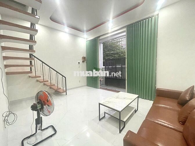 CHO THUÊ NHÀ 2 PHÒNG NGỦ GẦN BIỂN HẺM KHU PHỐ TÂY GIÁ 13 TRIỆU